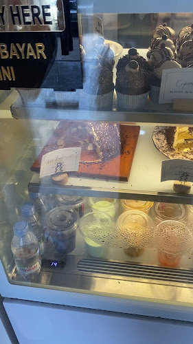 Iris Bakehouse - Gastronomi dan perhotelan