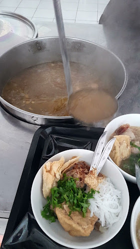 Opinii despre Warung Susu Mak Tam în Kota Blitar - Gastronomi dan perhotelan