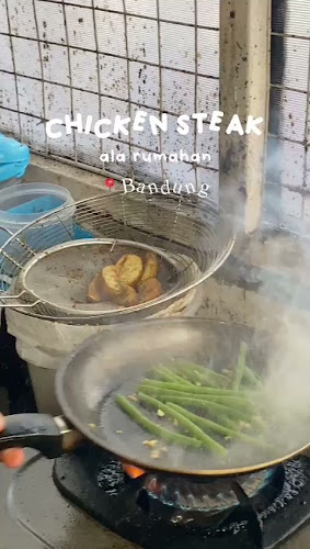 Opinii despre Papais Chicken Steak în Kota Bandung - Gastronomi dan perhotelan