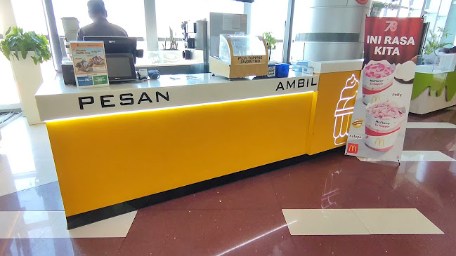 Opinii despre McDonald's Ice Cream - Grand City Mall în Surabaya - Gastronomi dan perhotelan