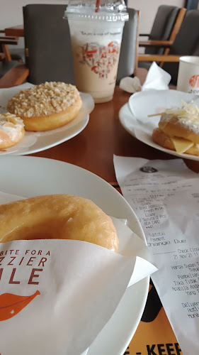 Opinii despre JCO COFFEE & DONUTS GATOT SUBROTO în Kota Denpasar - Gastronomi dan perhotelan