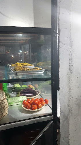 Opinii despre DAPUR BEBEK KHAS MADURA DENPASAR SELATAN în Kota Denpasar - Gastronomi dan perhotelan