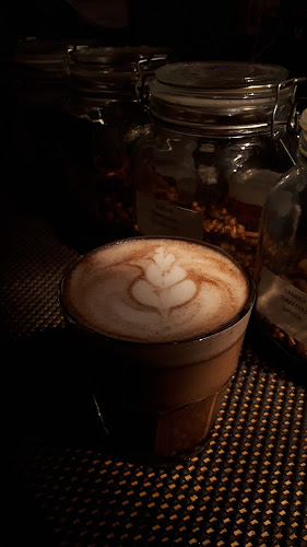 Bonasari Catering Snack & Tart - Gastronomi dan perhotelan