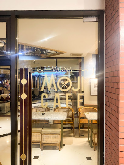 Moji Cafe & Tongkrongan