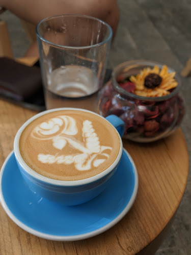 Jl. A. Rivai, Madras Hulu, Kec. Medan Polonia, Kota Medan, Sumatera Utara 20151