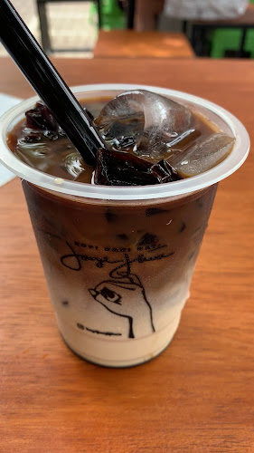 Opinii despre Kopi Janji Jiwa & Jiwa Toast, Patimura în Kota Denpasar - Gastronomi dan perhotelan