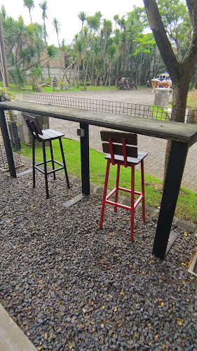 Opinii despre Oui Coffee Malang în Kota Malang - Gastronomi dan perhotelan