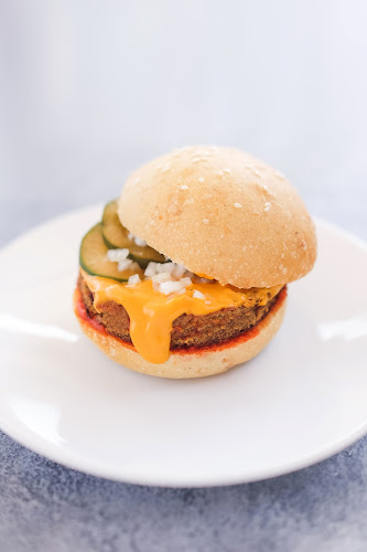 Jl. Kutat Lestari No.2, Sanur Kauh, Denpasar Selatan, Kota Denpasar, Bali 80228