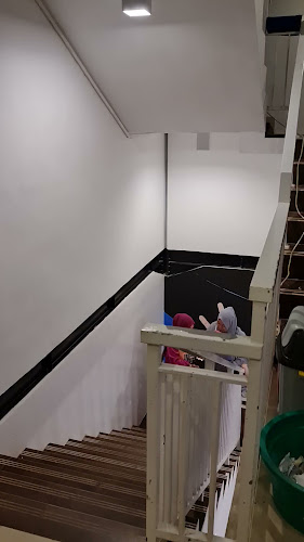 Opinii despre Balla kandre jawa în Kota Makassar - Gastronomi dan perhotelan