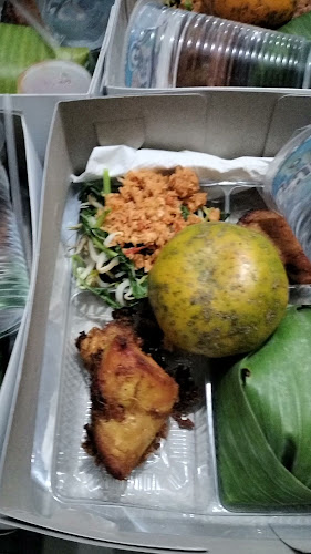 Dapoer Kulo Limo Catering