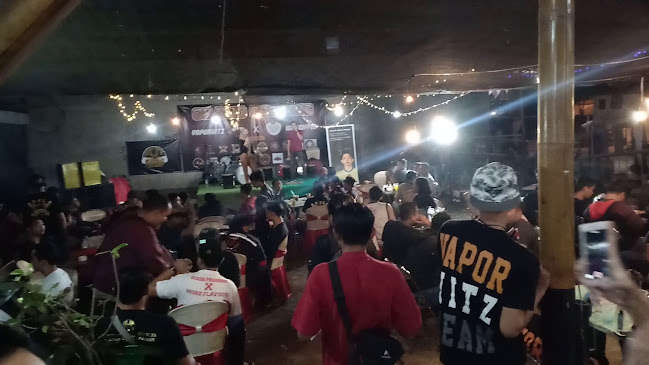 Opinii despre Hog's Coffee în Kota Mojokerto - Gastronomi dan perhotelan