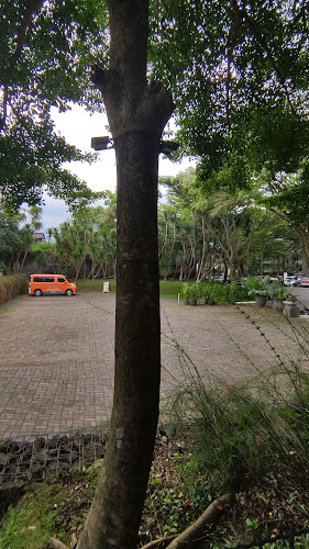 Jl. Jend. Ahmad Yani Utara Jl. Riverside No.1 Blk. C, Polowijen, Kec. Blimbing, Kota Malang, Jawa Timur 65126