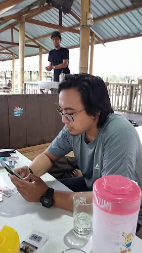 Comentarii opinii despre Victory Lesehan Dan Pemancingan