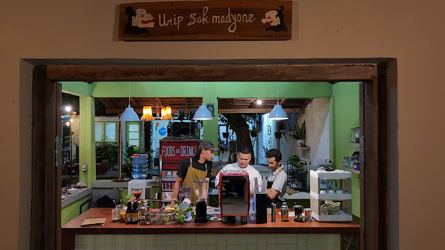 Kedai Kopi Men.Bar