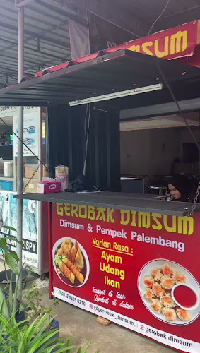 Opinii despre Gerobak dimsum în Kota Tanjung Pinang - Gastronomi dan perhotelan