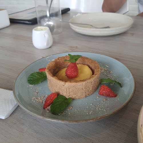 Tanasurga restaurant, cafe, garden and less waste organic store - Kota Salatiga