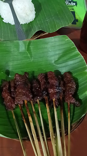 Opinii despre Warung Sate Rembiga UTAMA Bu Ririn în Kota Mataram - Gastronomi dan perhotelan