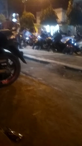 Opinii despre Bufet Kubang sabri chan în Kota Padang Sidempuan - Gastronomi dan perhotelan