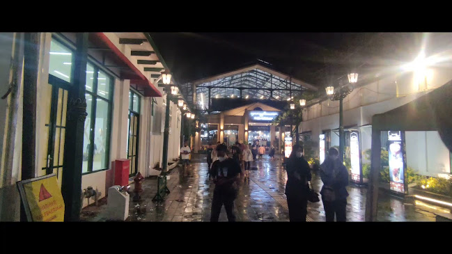 Teras Malioboro, Jl. Margo Mulyo No.28 1, Ngupasan, Kec. Gondomanan, Kota Yogyakarta, Daerah Istimewa Yogyakarta 55122