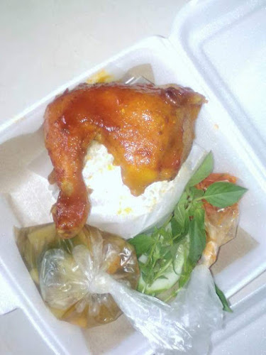 WARUNG ZAMRUD - Gastronomi dan perhotelan