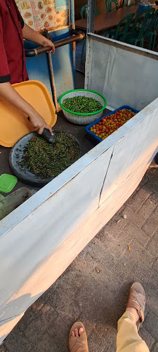 Opinii despre Pecel Lele Putra Lematang în Kota Bandar Lampung - Gastronomi dan perhotelan