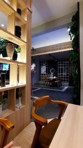 Opinii despre De' Sushi în Kota Makassar - Gastronomi dan perhotelan