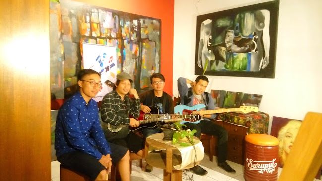 Jl. Rereng Wulung No.32, Sukaluyu, Kec. Cibeunying Kaler, Kota Bandung, Jawa Barat 40123