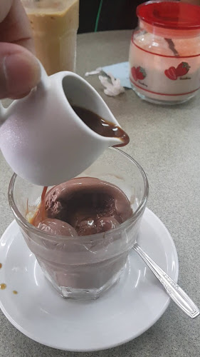 Opinii despre Bhineka Jaya (Kopi Bali) în Kota Denpasar - Gastronomi dan perhotelan