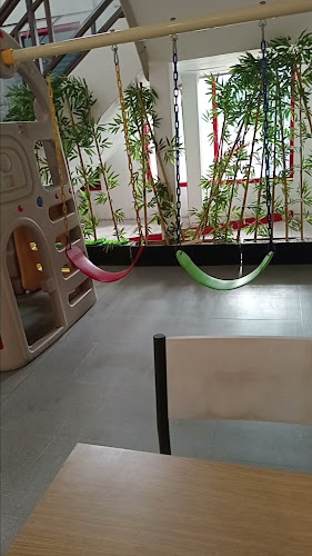 Opinii despre Mixue Wolter în Kota Semarang - Gastronomi dan perhotelan