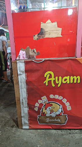 Ayam Geprek Bondek - Gastronomi dan perhotelan