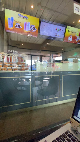 Kopi Kenangan - SPBU Sisingamangaraja - Gastronomi dan perhotelan