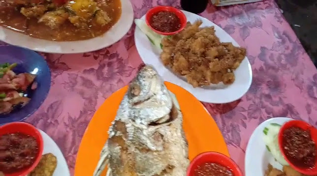 Comentarii opinii despre Seafood Fajar