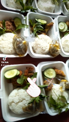 Ayam Gebuk Kang Hasan - Gastronomi dan perhotelan