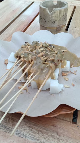 Opinii despre D' RASA Food & Galery în Kota Bandung - Gastronomi dan perhotelan