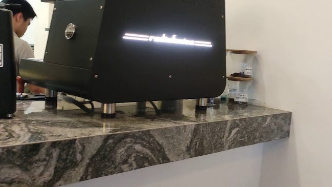 Jl. Merdeka No.8a, Sumerta Kelod, Denpasar Selatan, Kota Denpasar, Bali 80239