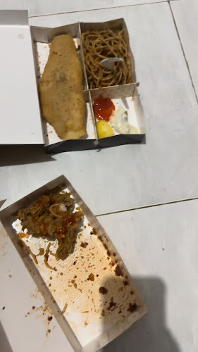 Opinii despre FISH STREAT PEKANBARU în Kota Pekanbaru - Gastronomi dan perhotelan