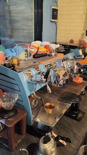 Jl. Kusuma Wardani No.17, Pleburan, Kec. Semarang Sel., Kota Semarang, Jawa Tengah 50241