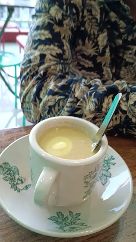 Opinii despre Jiu Jiu Kopitiam Mojokerto în Kota Mojokerto - Gastronomi dan perhotelan