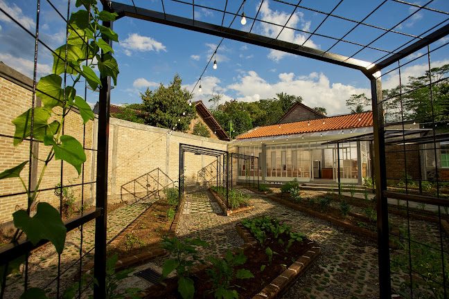 Jl. Sidomulyo No.rt 01/08, Mangunsari, Kec. Sidomukti, Kota Salatiga, Jawa Tengah 50721