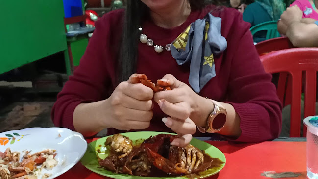 Opinii despre Kerang Rebus Segar Medan Sea Food în Kota Pekanbaru - Gastronomi dan perhotelan