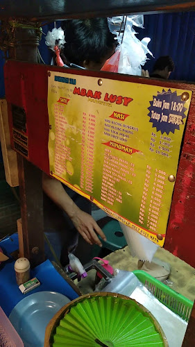 Opinii despre Angkringan Solo Mbak Lusy în Kota Makassar - Gastronomi dan perhotelan