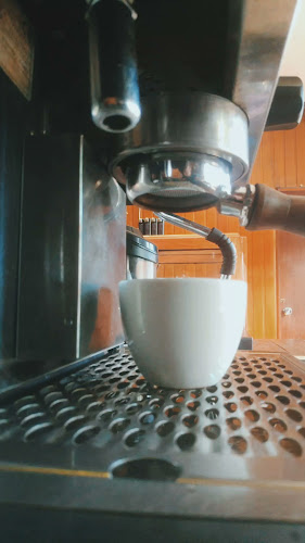 Opinii despre Stelsel Kopi Tiam în Kota Pontianak - Gastronomi dan perhotelan