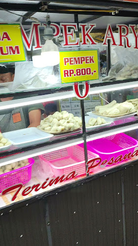 Opinii despre Pempek Edy în Kota Palembang - Gastronomi dan perhotelan