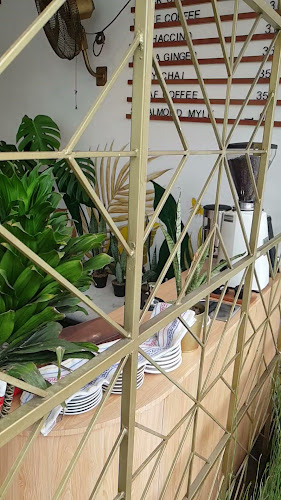 Opinii despre The Island Grocer Cafe în Kota Denpasar - Gastronomi dan perhotelan