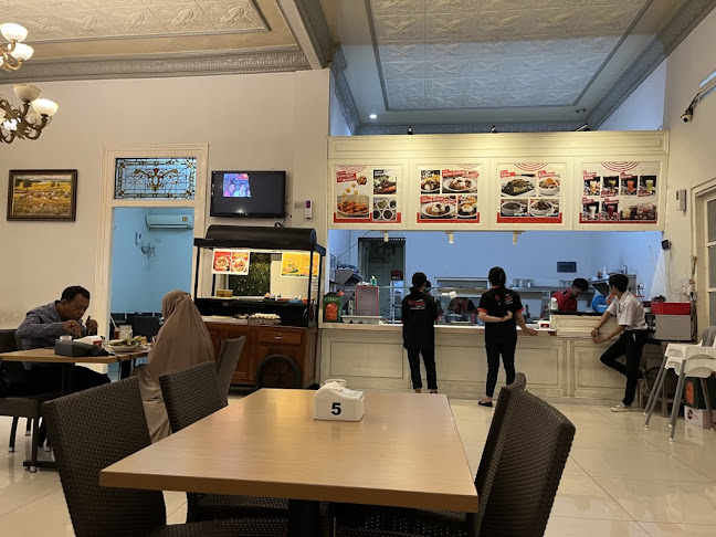 Depot Bu Rudy Anjasmoro Surabaya - Gastronomi dan perhotelan