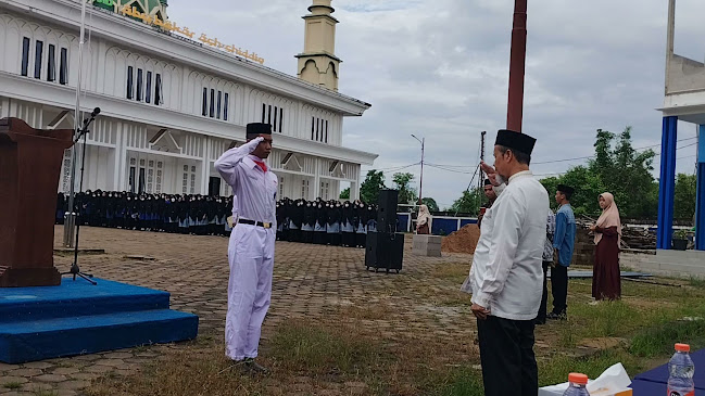 Jl. Komp. Perdana Square, Parit Tokaya, Kec. Pontianak Sel., Kota Pontianak, Kalimantan Barat 78124