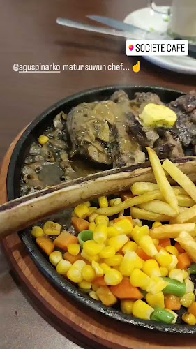 Jl. Joyoboyo No.21, Dandangan, Kec. Kota, Kota Kediri, Jawa Timur 64129