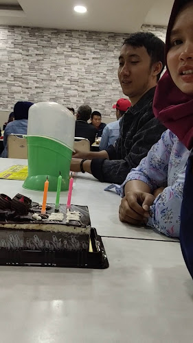 Jl. Kusuma Bangsa No.40, Ketabang, Kec. Genteng, Surabaya, Jawa Timur 60272