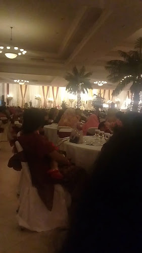 Jumbo Ballroom and Restaurant - Gastronomi dan perhotelan