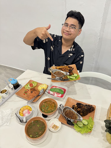 Coto Makassar Anging Mammiri Batam